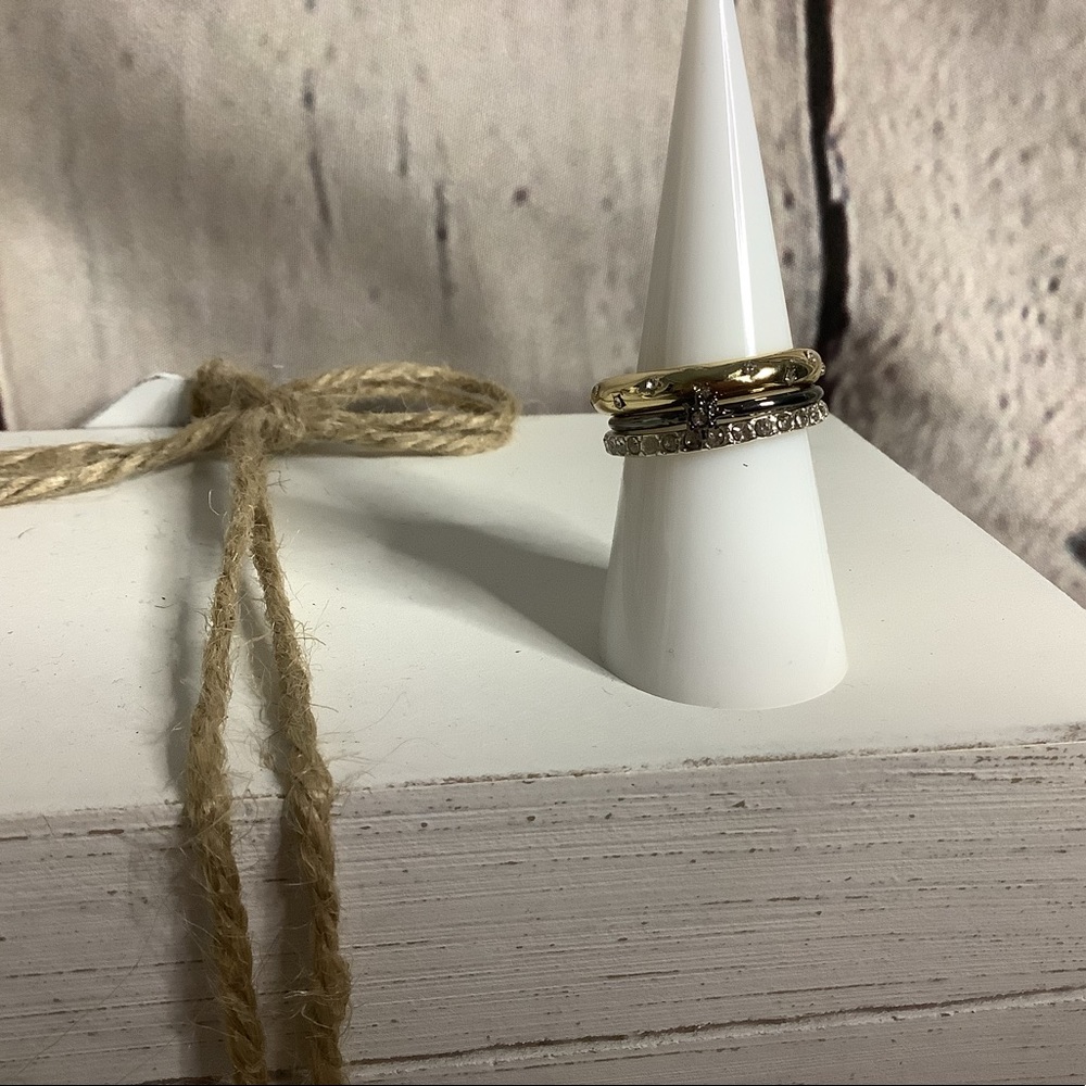 Trio Ring Set - Picture 3 of 9